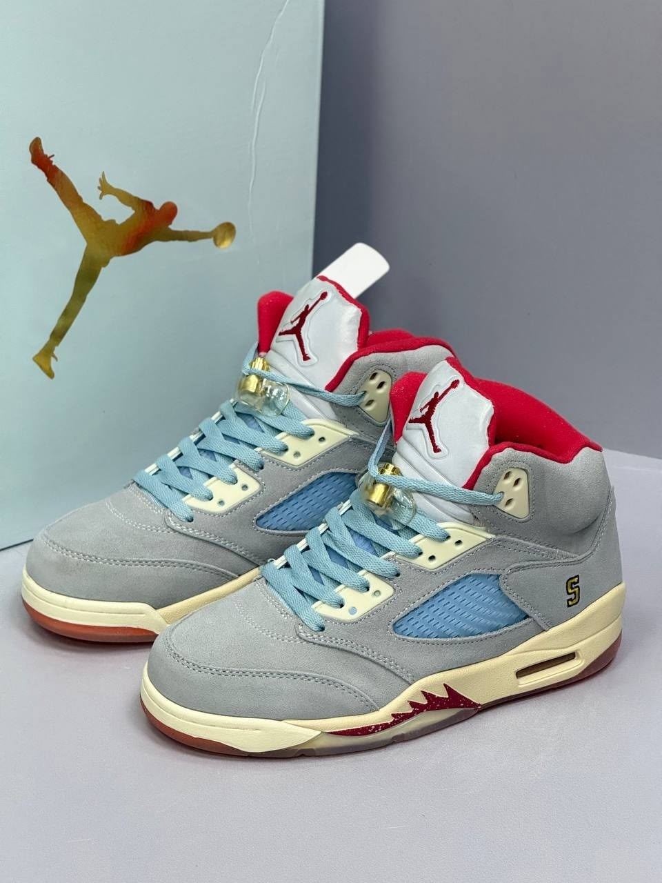 кроссовки nike air jordan 5 retro,кроссовки nike air jordan 5 retro ice blue,кроссовки nike air jordan 5,кроссовки air jordan 5 retro,кроссовки trophy room x air jordan 5 retro ice