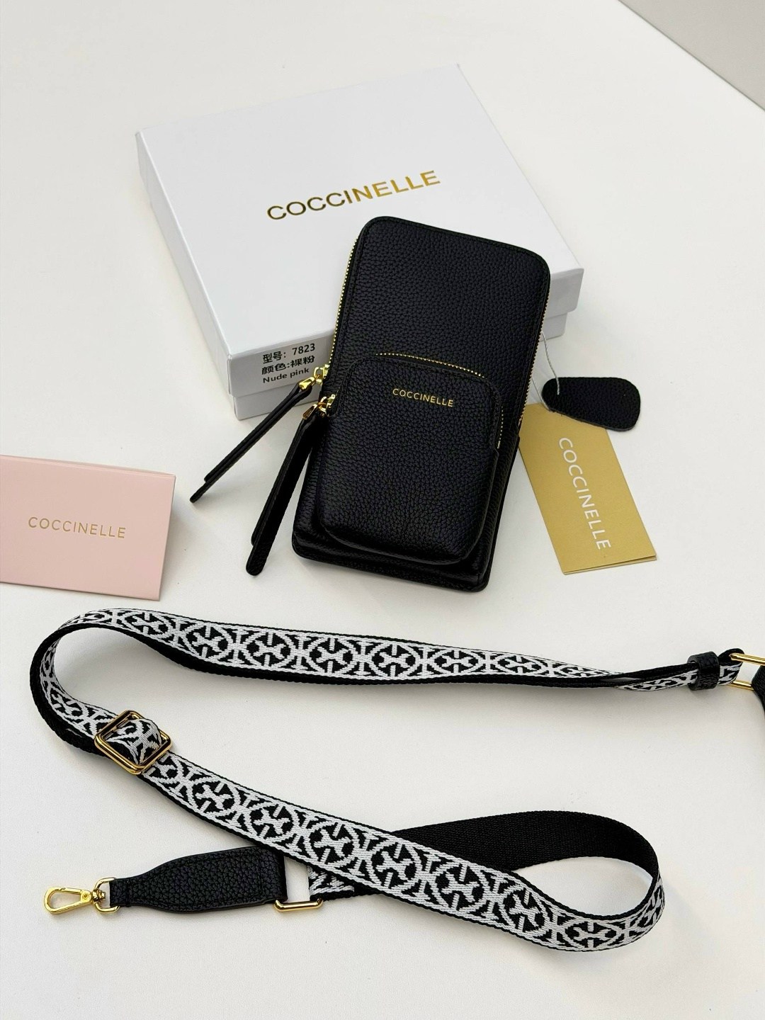сумка coccinelle,сумочка для телефона,сумка,женская сумка coccinelle,сумка через плечо coccinelle