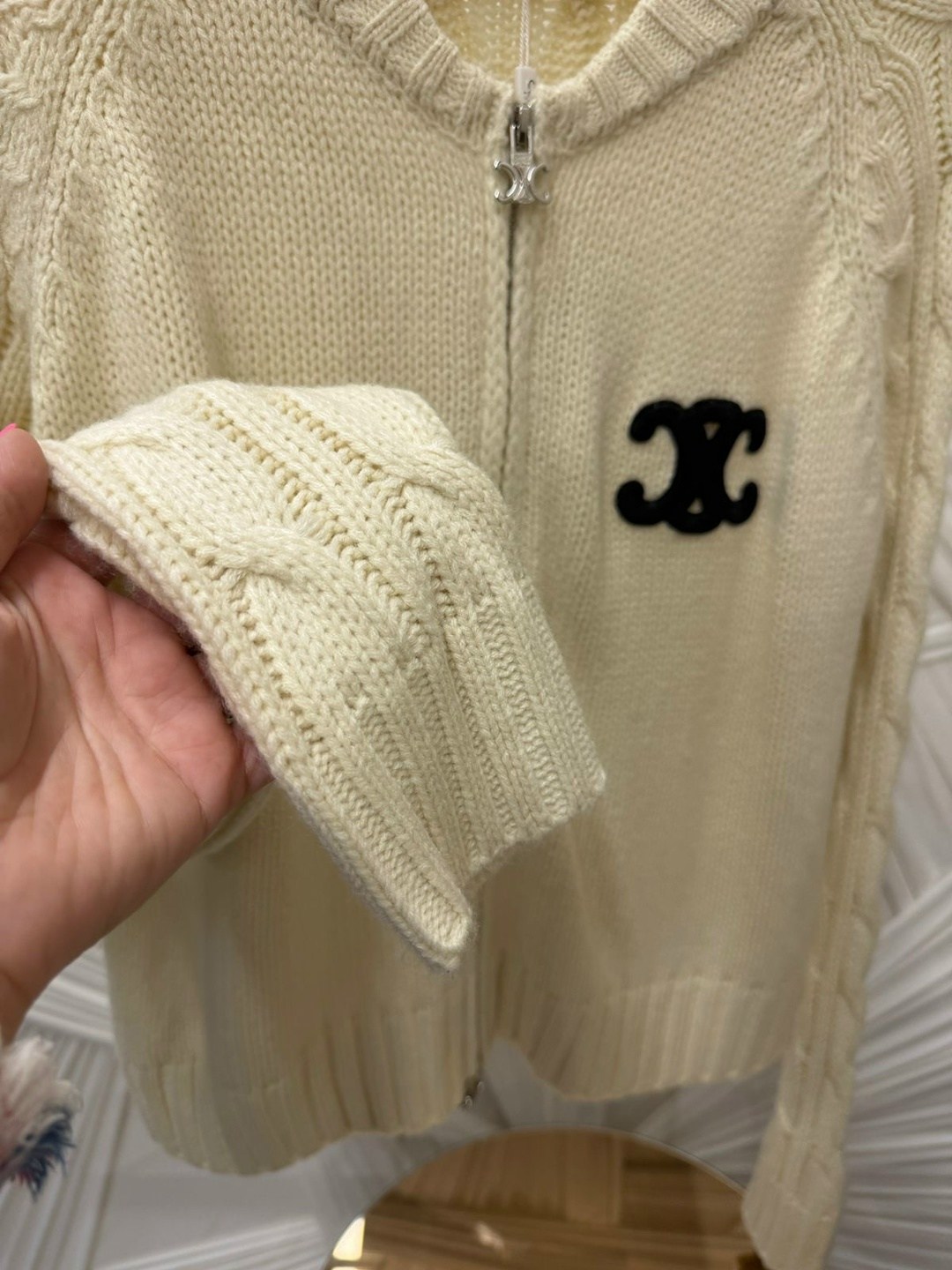 кардиган celine,вязаный кардиган,женские кардиганы,свитер модный,кардиган