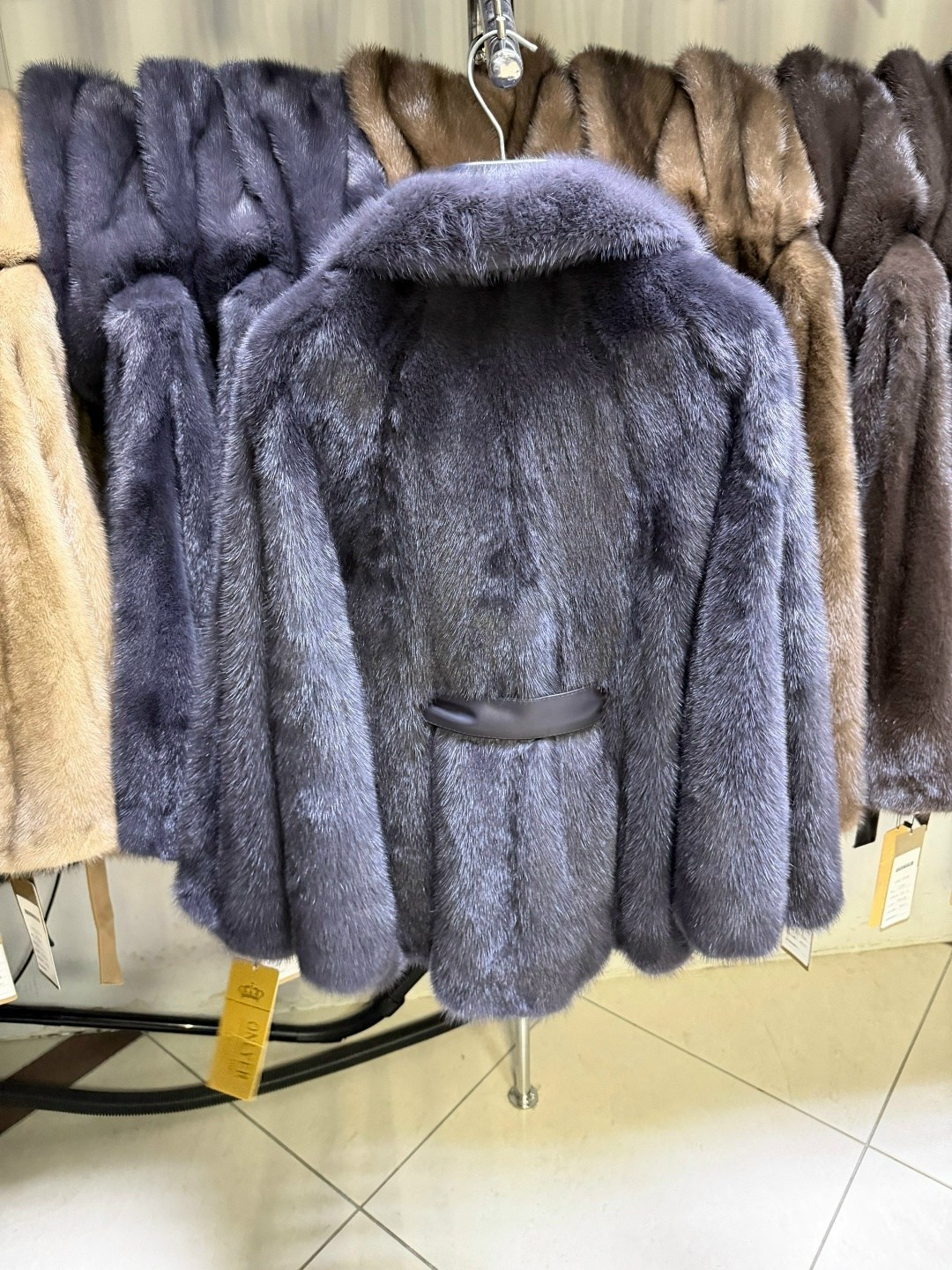 шуба норковая,шуба из норки,женская шуба,шуба (норка),короткая норковая шуба