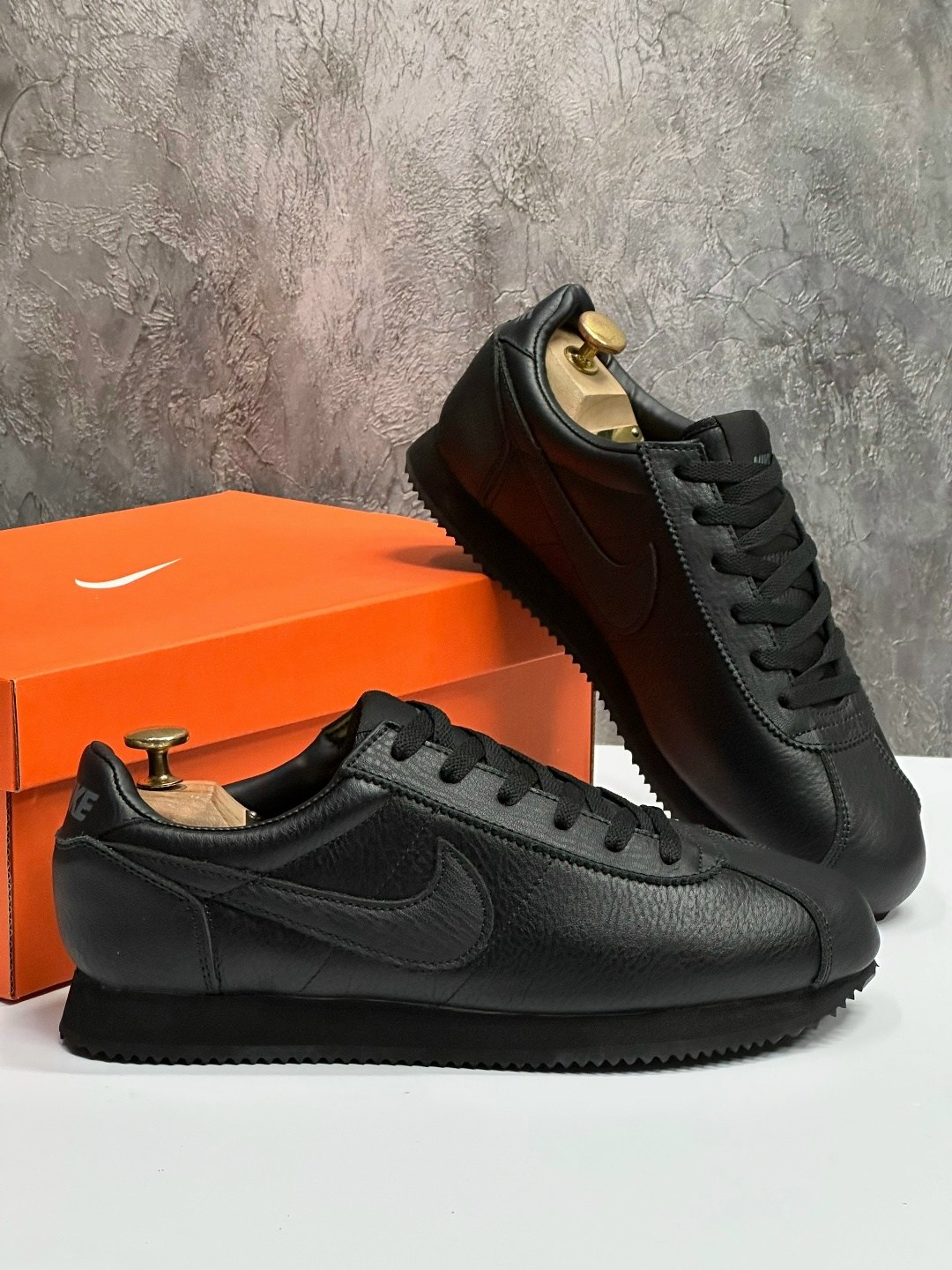 кроссовки мужские nike cortez,кроссовки nike nike classic cortez leather,nike classic cortez leather,мужские nike classic cortez кожаные черные кроссовки,кроссовки nike cortez