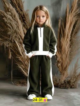 Костюм