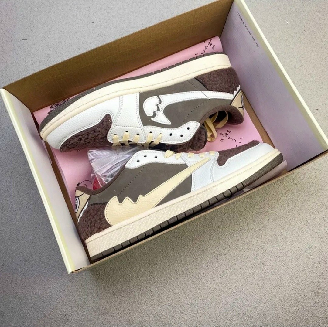 кроссовки nike air jordan 1 low x travis scott,nike air jordan 1 low travis scott,кроссовки travis scott x air jordan 1 low,nike air jordan 1 low x travis scott,кроссовки nike travis scott x air jorda