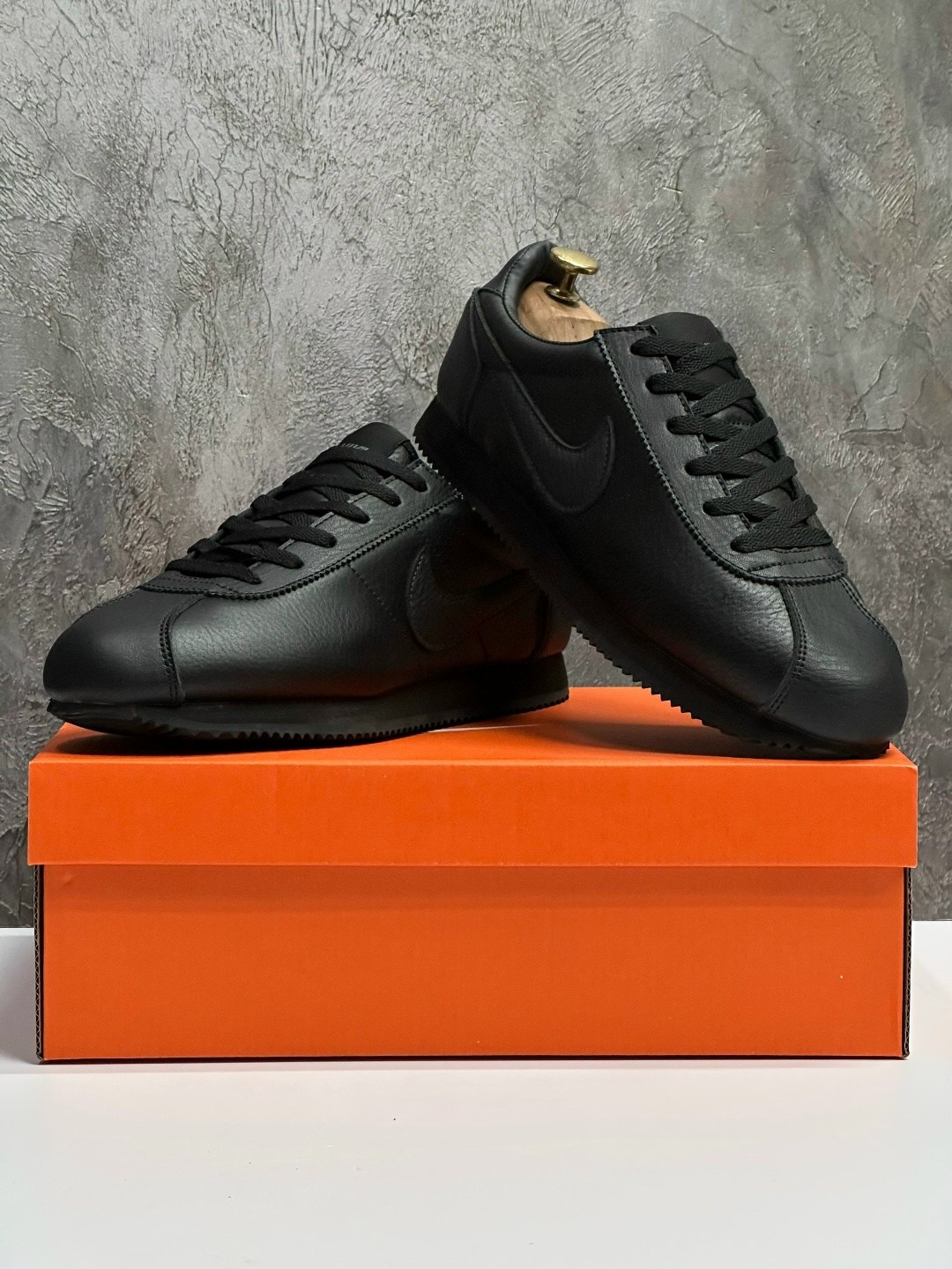 кроссовки мужские nike cortez,кроссовки nike nike classic cortez leather,nike classic cortez leather,мужские nike classic cortez кожаные черные кроссовки,кроссовки nike cortez