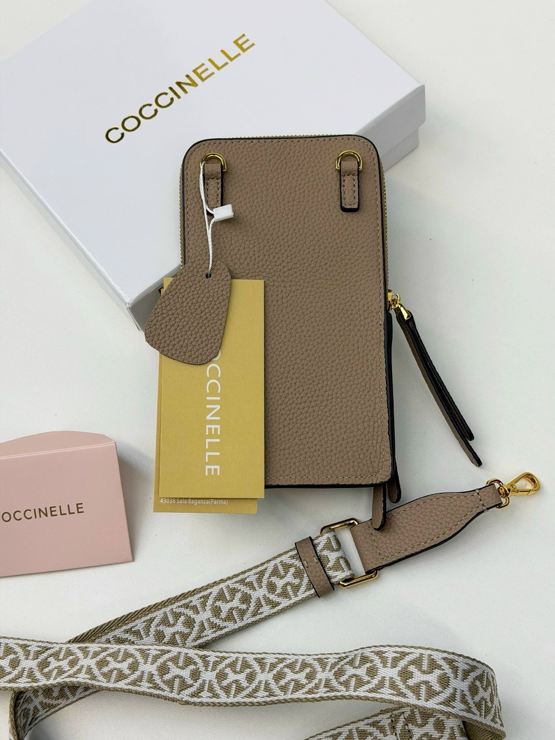 сумка coccinelle,сумочка для телефона,сумка,женская сумка coccinelle,сумка через плечо coccinelle
