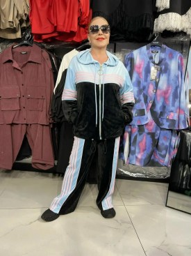 Костюм