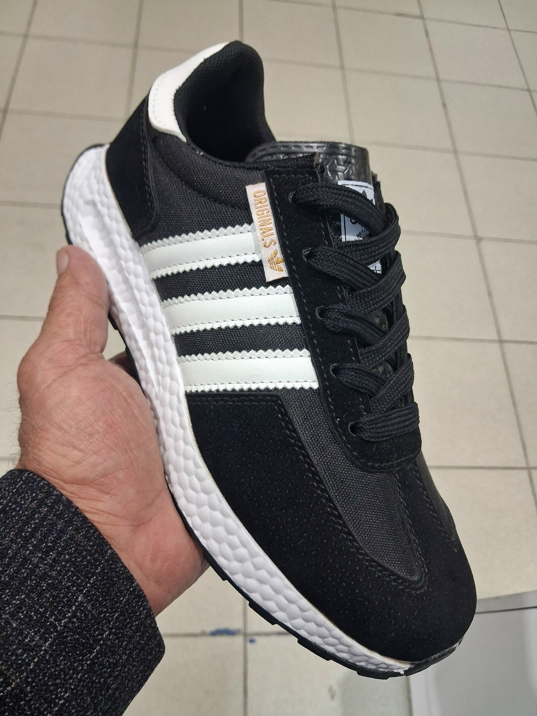 кроссовки мужские adidas,кроссовки adidas,кроссовки,мужской кроссовки,кроссовки adidas iniki
