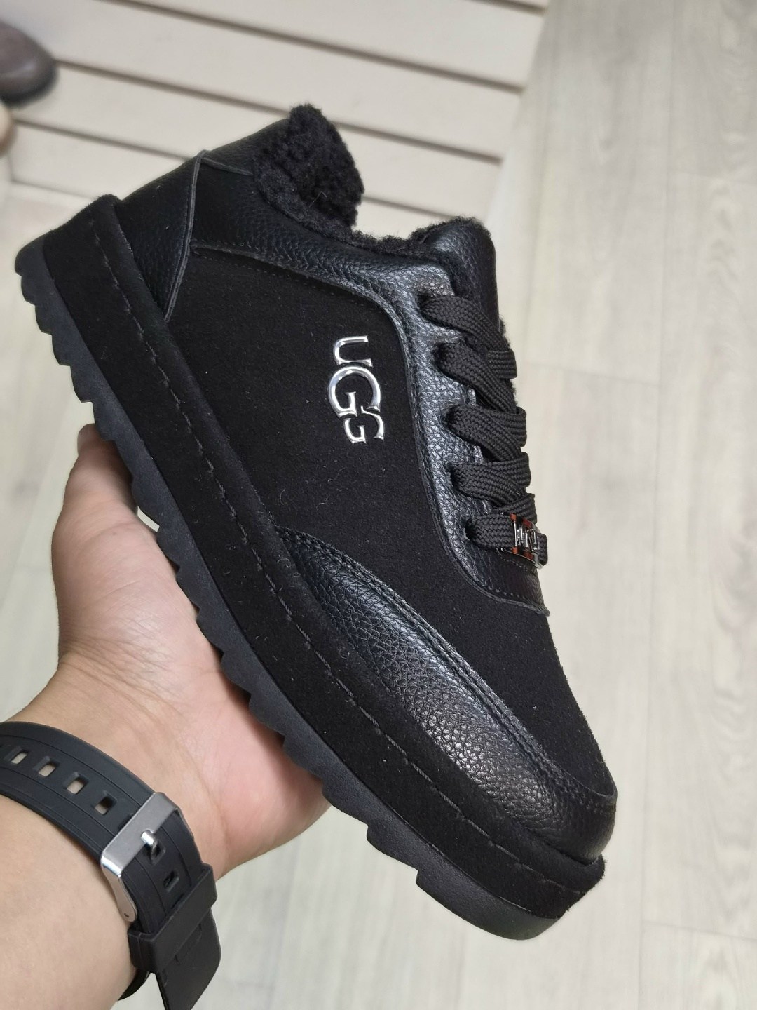 ,зимние женские кроссовки,кроссовки ugg,зимние кроссовки,женская
