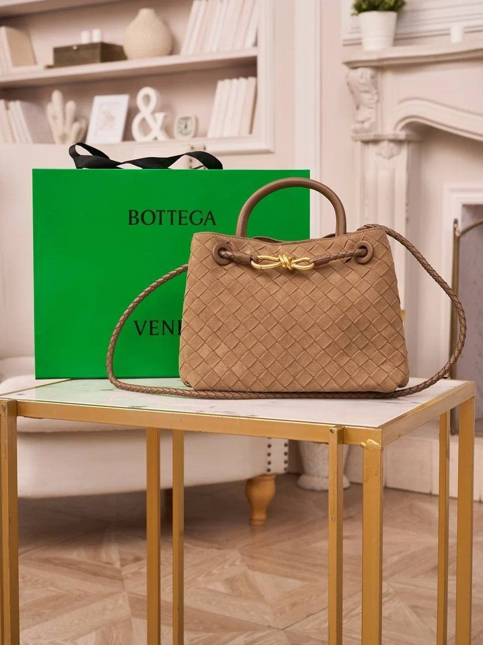 bottega veneta сумка,сумка,сумка женская bottega veneta,сумка ридикюль bottega veneta,модная сумка