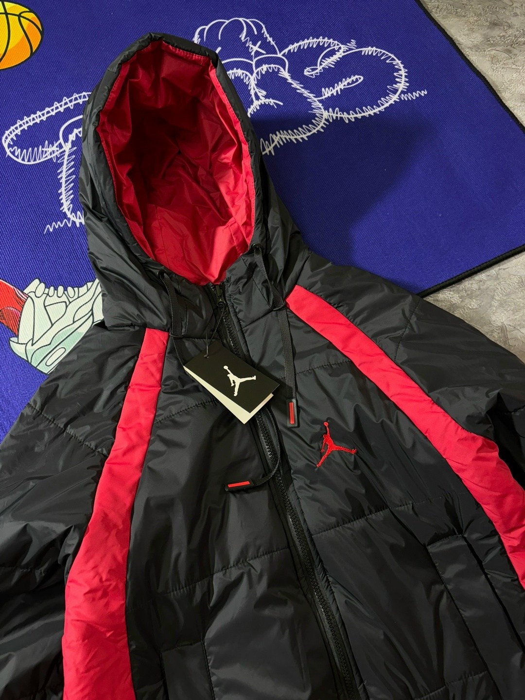 куртка-пуховик jordan essential puffer da9806-010,пуховик jordan,пуховик jordan essential,пуховик jordan essential puffer jacket black,куртка jordan