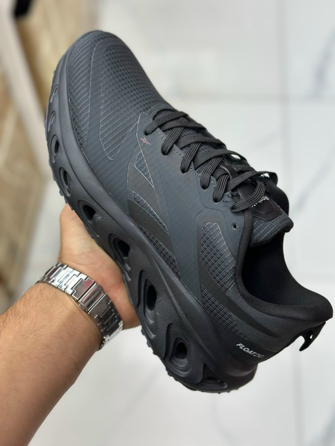 кроссовки,кроссовки reebok,кроссовки мужские,спортивная ,спортивные кроссовки