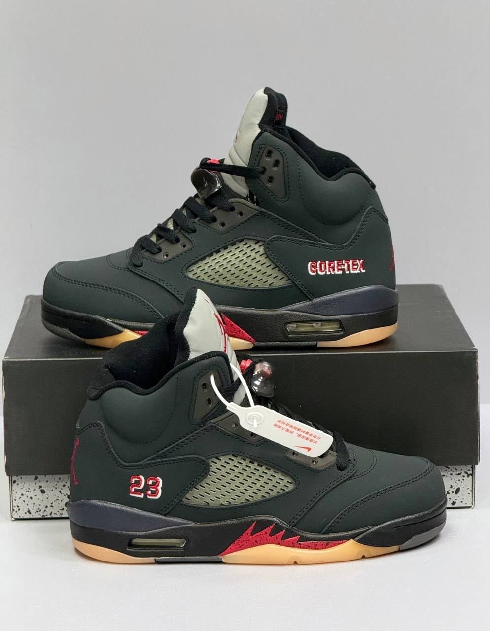 кроссовки nike air jordan 5 retro,nike air jordan 5 gore tex,кроссовки nike air jordan 5,air jordan 5 gore-tex 'off-noir',кроссовки air jordan 5 retro