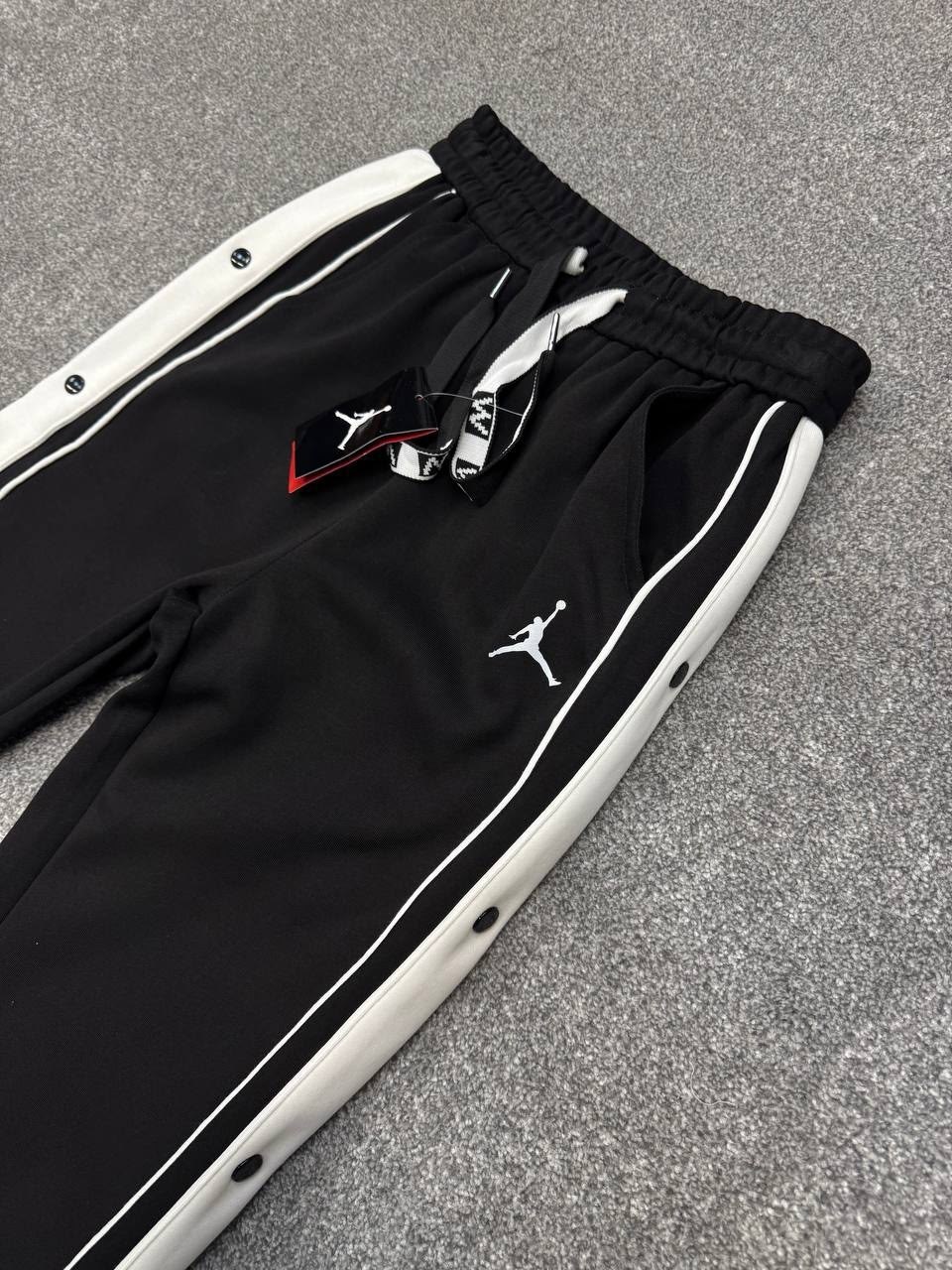 спортивные штаны jordan,мужские спортивные штаны jordan,штаны jordan,спортивные штаны,брюки спортивные jordan