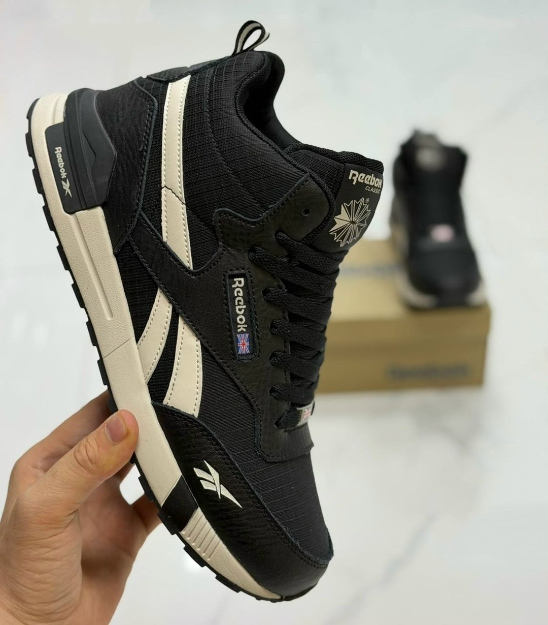 кроссовки зимние reebok,кроссовки зимние с мехом reebok зима 273338660,кроссовки reebok,зимние кроссовки reebok classic exertion mid черные,зимние кроссовки высокие с мехом reebok cavalini