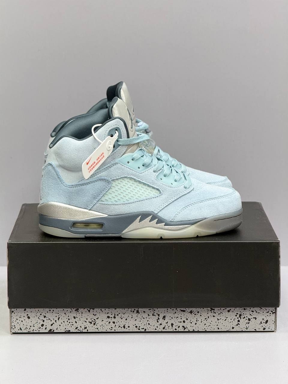 кроссовки nike air jordan 5 retro bluebird,кроссовки jordan 5 retro bluebird women' s,кроссовки wmns air jordan 5 retro blue bird,кроссовки nike air jordan 5,кроссовки nike air jordan 5 retro
