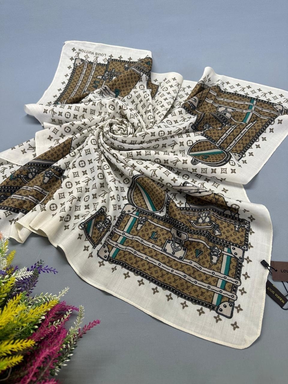новинки платок,платок женский шерстяной,женские платки,брендовый платок,платок женский брендовый