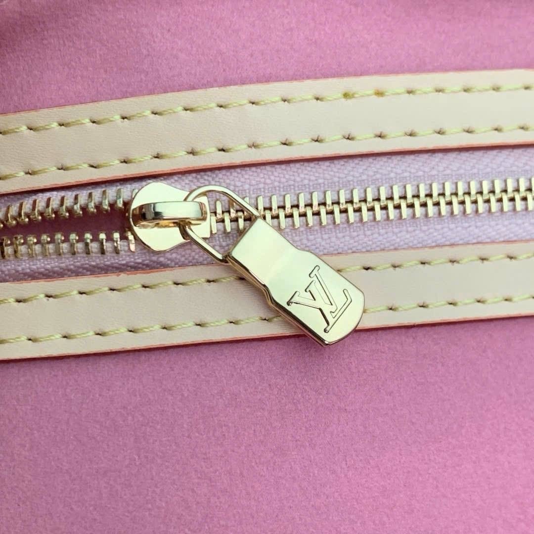 louis vuitton сумка дорожная,louis vuitton сумка дорожная louis vuitton,сумка louis vuitton,сумка женская louis vuitton,сумка louis vuitton 25-20см реплика