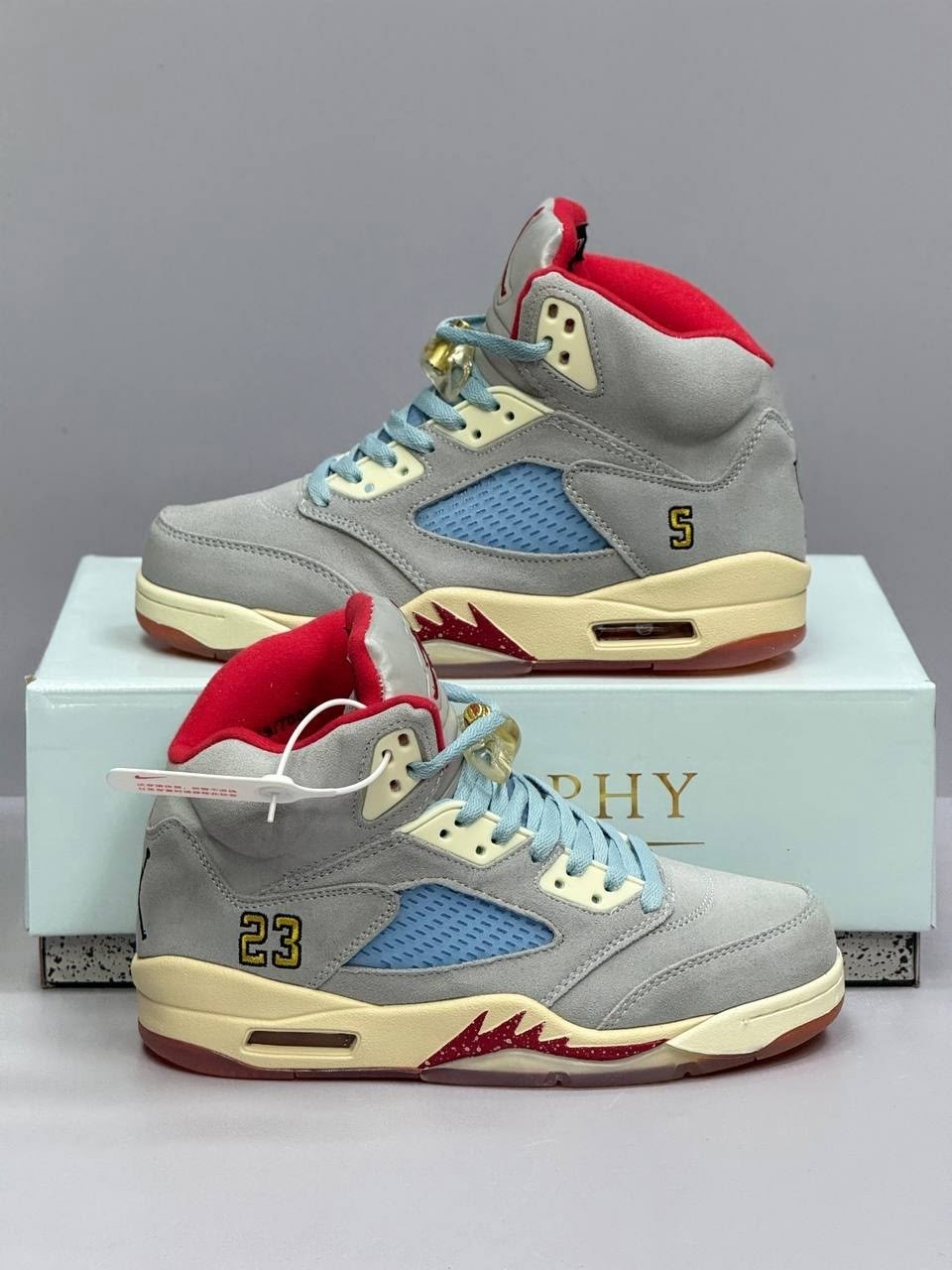 кроссовки nike air jordan 5 retro,кроссовки nike air jordan 5 retro ice blue,кроссовки nike air jordan 5,кроссовки air jordan 5 retro,кроссовки trophy room x air jordan 5 retro ice