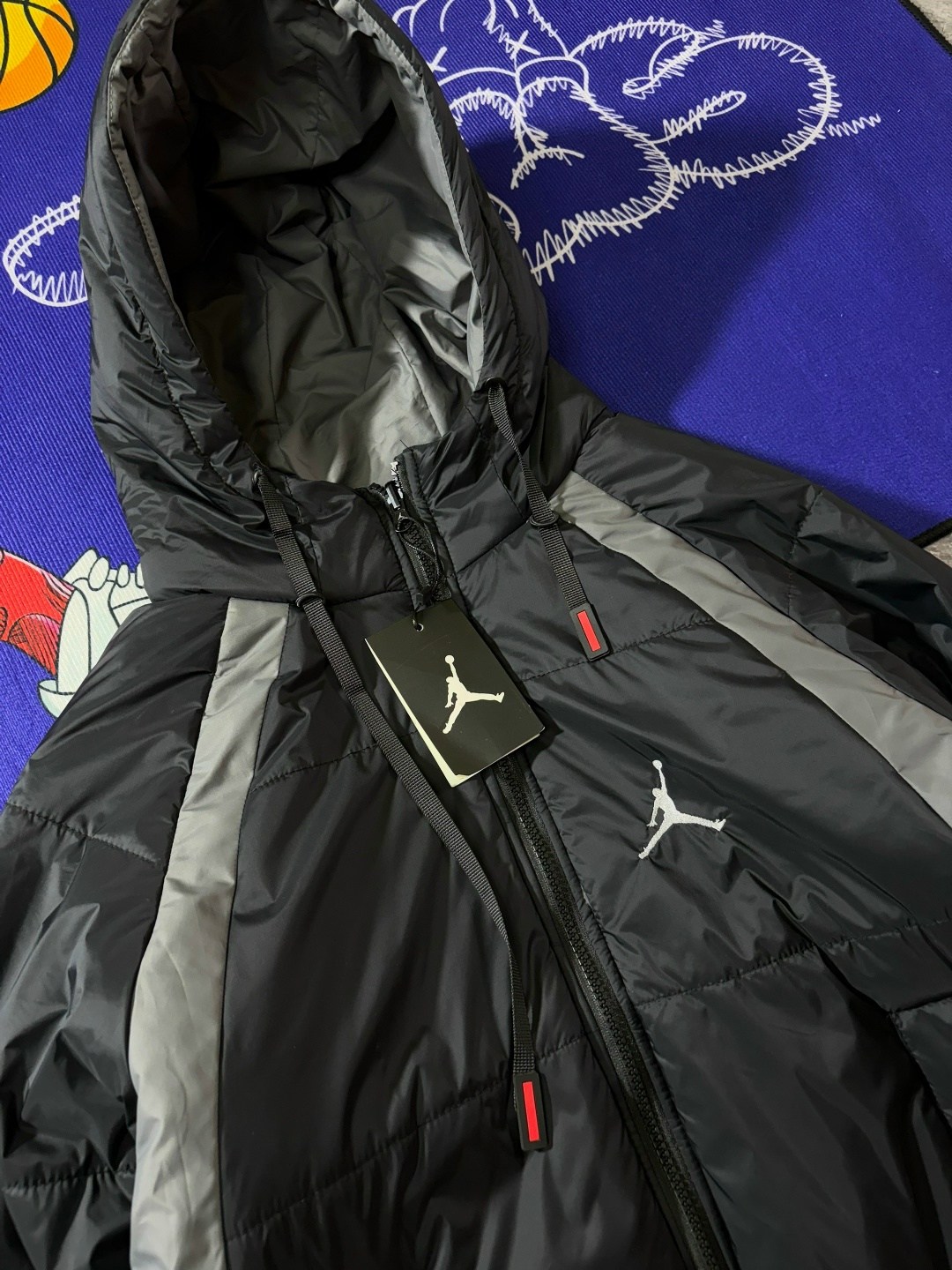 куртка-пуховик jordan essential puffer da9806-010,пуховик jordan,пуховик jordan essential,пуховик jordan essential puffer jacket black,куртка jordan