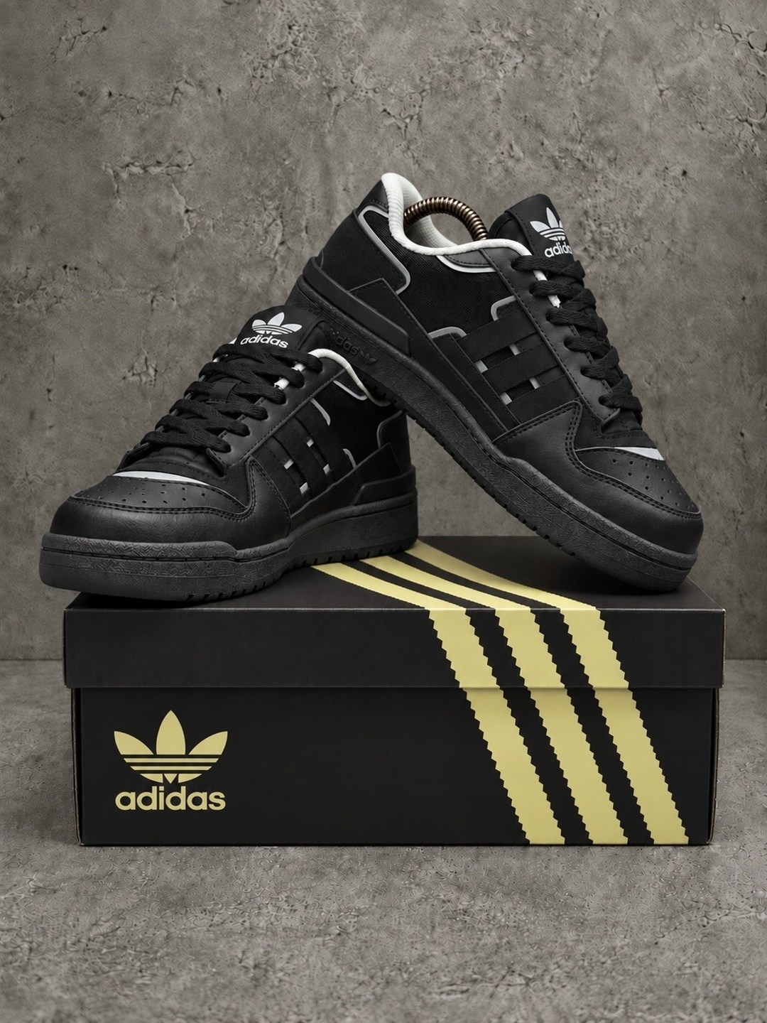 кроссовки adidas,кроссовки мужские adidas,кроссовки adidas original,кроссовки мужские женские adidas,adidas forum 84 low черные