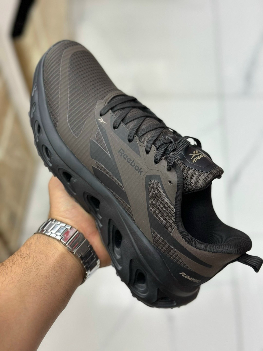 кроссовки,кроссовки reebok,кроссовки мужские,спортивная ,спортивные кроссовки