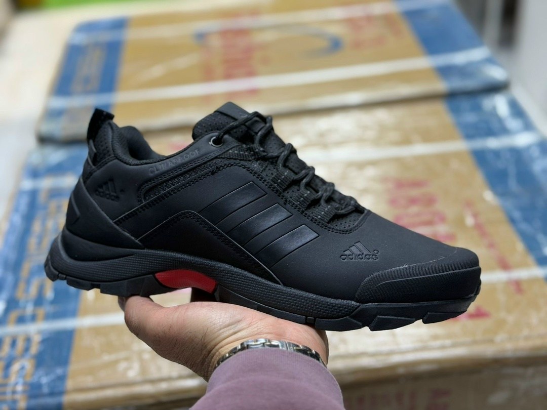 кроссовки adidas climaproof термо,кроссовки adidas climaproof,кроссовки adidas,кроссовки мужские adidas climaproof зимние термо,adidas climaproof кроссовки adidas climaproof