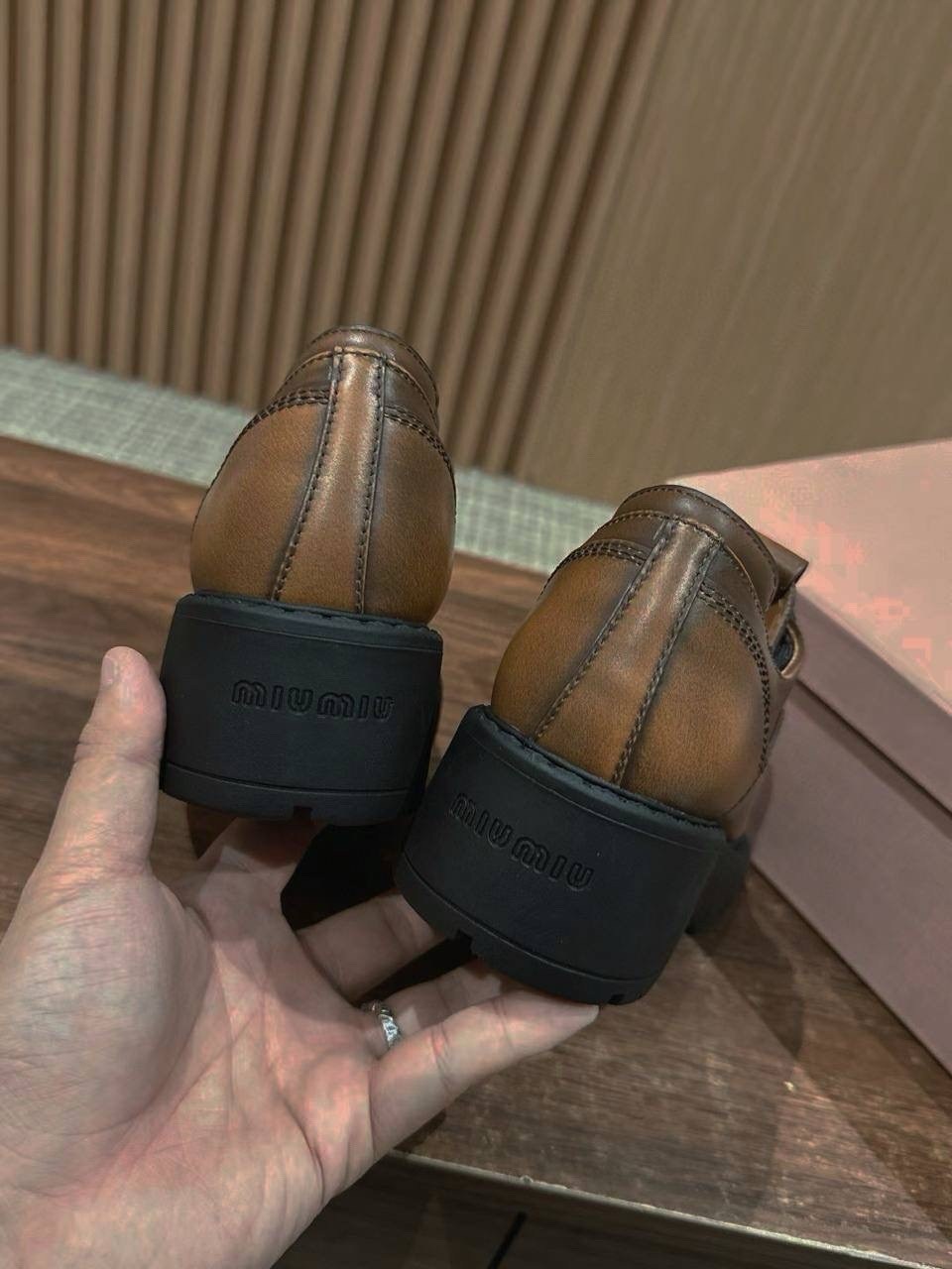 ,лоферы женские,туфли miu miu,лоферы miu miu,ботинки miu miu