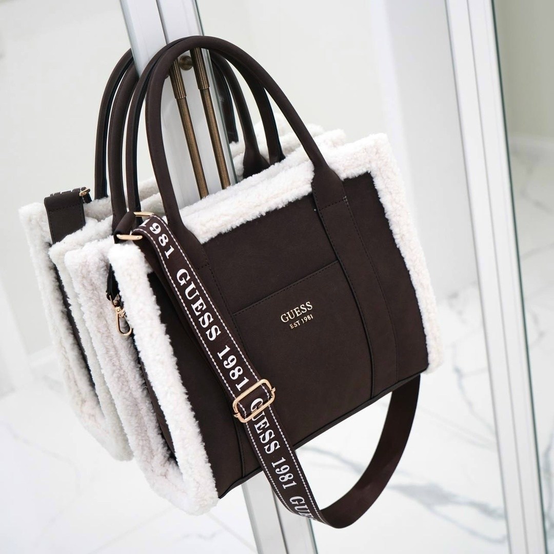 сумка женская guess,сумка женская,сумка,сумка guess,сумка меховая