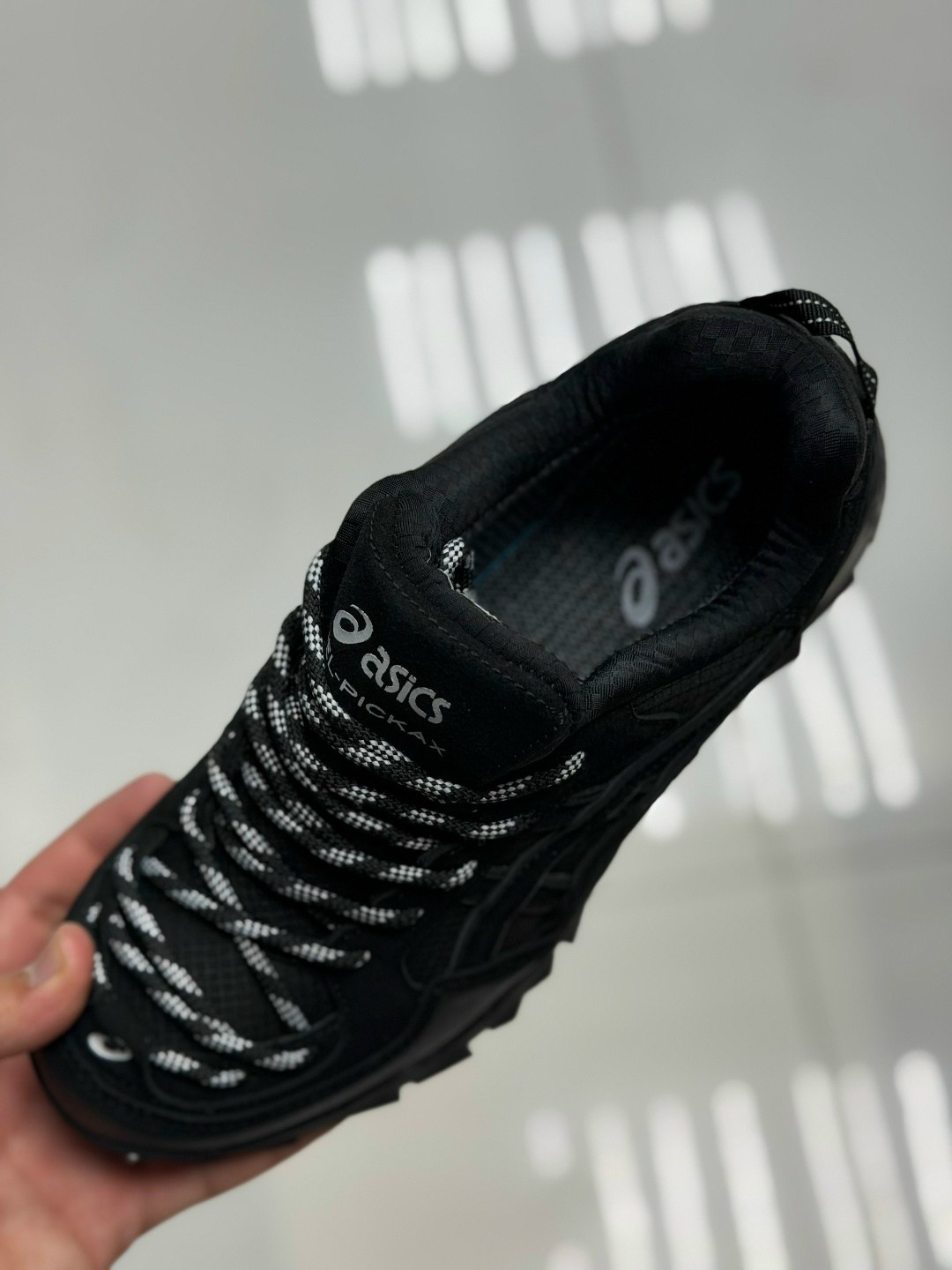 кроссовки asics gel-pickax,asics кроссовки,кроссовки asics gel,мужские кроссовки asics,туристическая