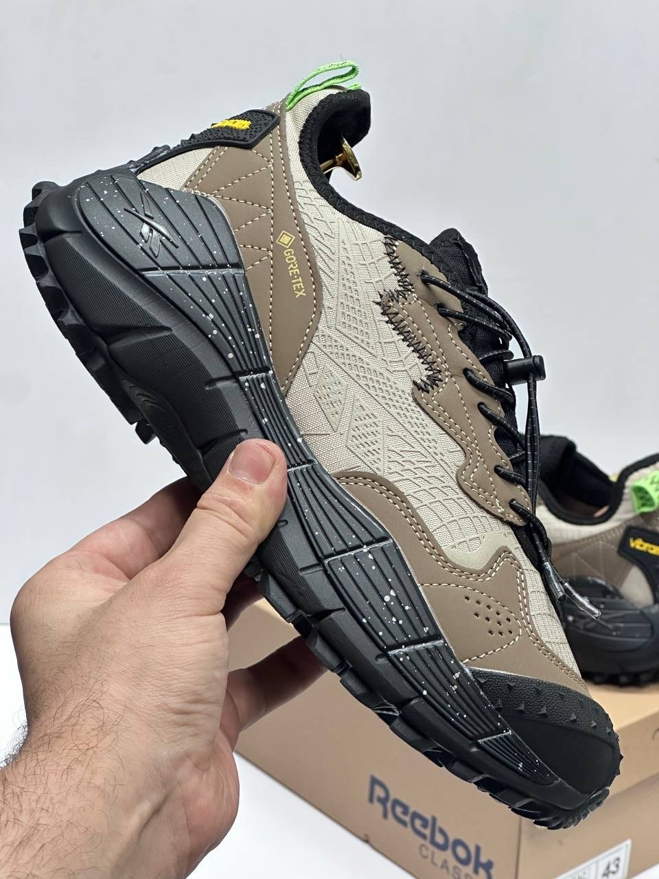 кроссовки reebok zig kinetica ii edge,мужские кроссовки reebok zig kinetica ii edge,кроссовки reebok zig kinetica ii edge h00114,мужские кроссовки reebok zig kinetica,кроссовки reebok