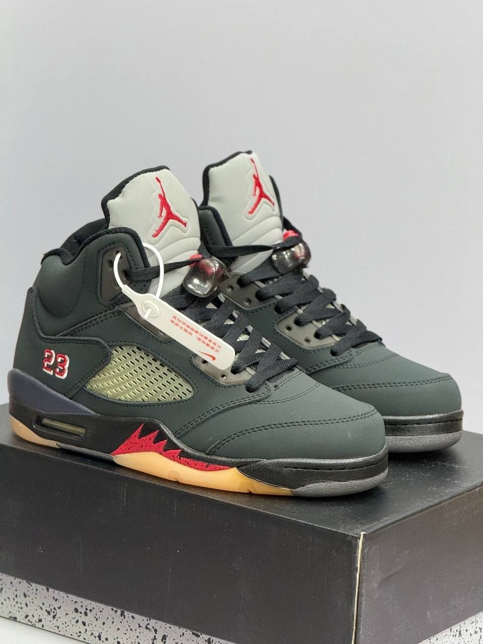 кроссовки nike air jordan 5 retro,nike air jordan 5 gore tex,кроссовки nike air jordan 5,air jordan 5 gore-tex 'off-noir',кроссовки air jordan 5 retro