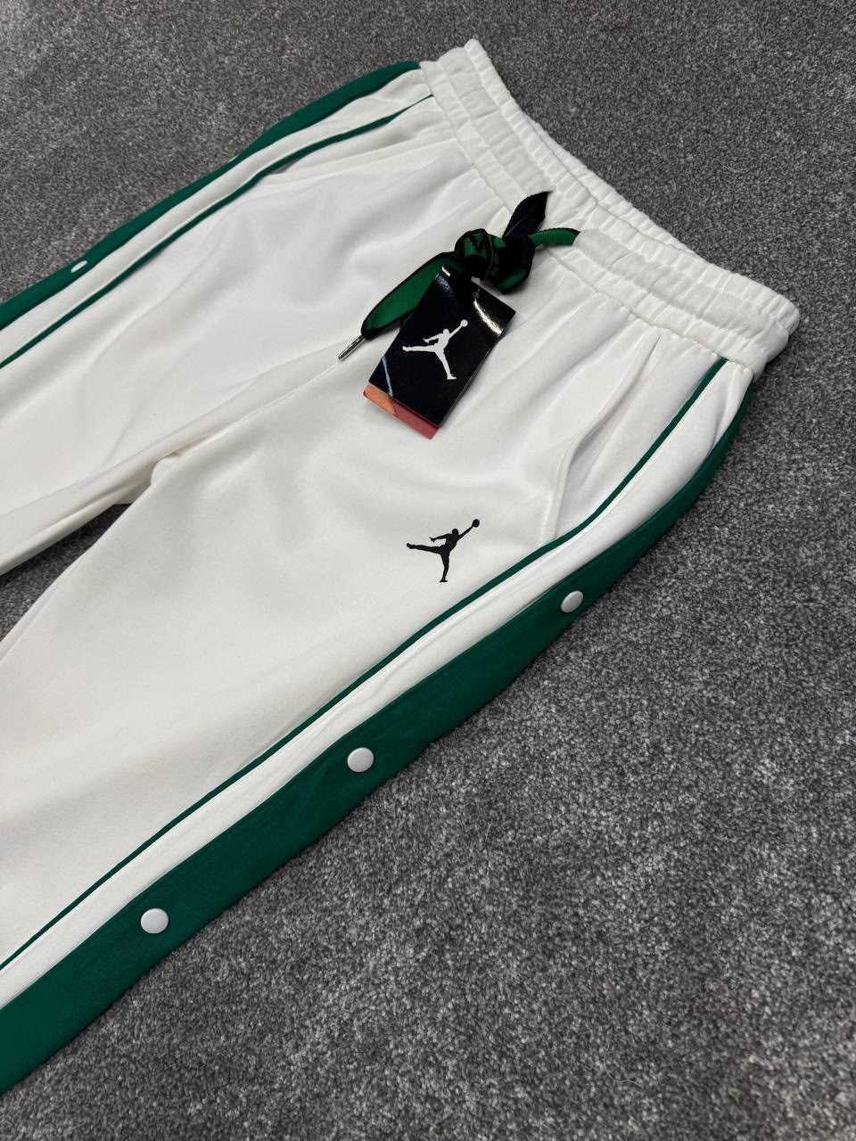 спортивные штаны jordan,мужские спортивные штаны jordan,штаны jordan,спортивные штаны,брюки спортивные jordan