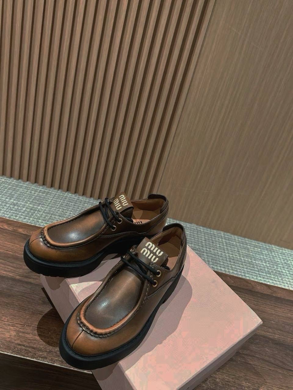 ,лоферы женские,туфли miu miu,лоферы miu miu,ботинки miu miu