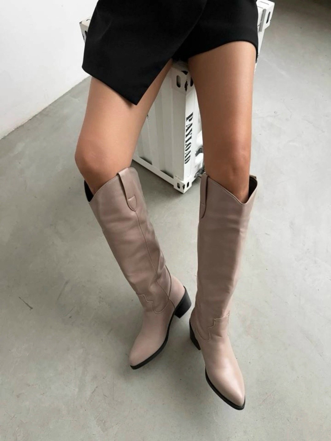 женские сапоги,бежевые сапоги,высокие сапоги,сапоги,сапоги zara бежевые высокие