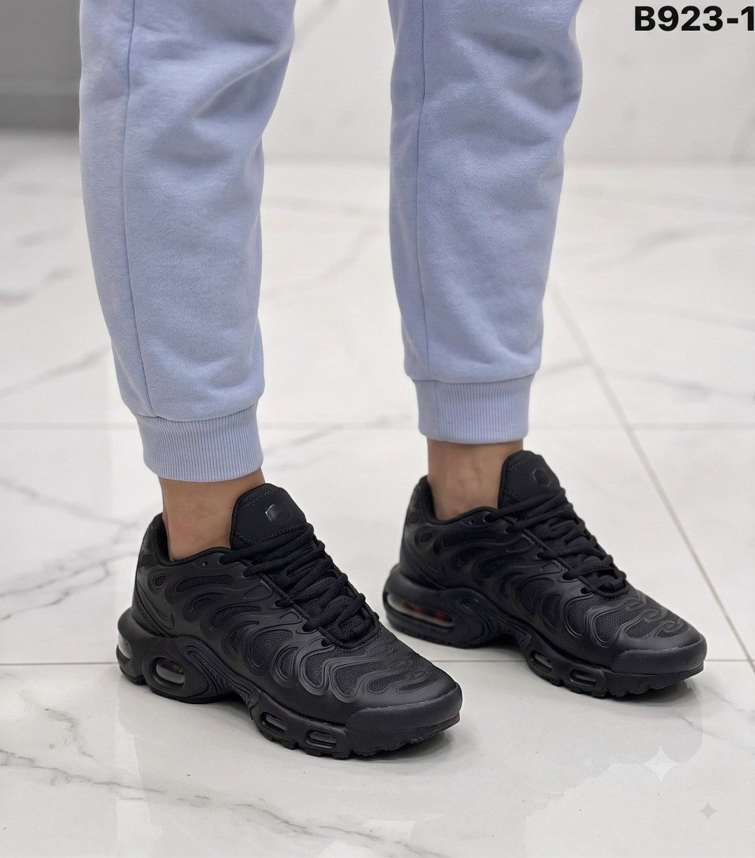 кроссовки nike air max plus tn,кроссовки nike air max plus,кроссовки,, спортивная
