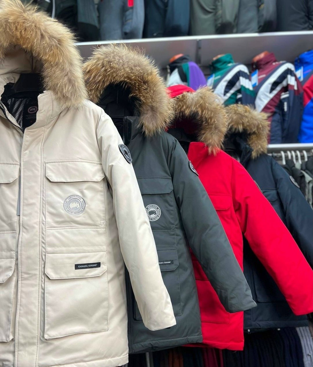 зимняя куртка canada goose мужская,зимняя куртка canada goose,зимняя куртка canada goose черная мужская,куртка мужская canada goose,мужская зимняя куртка парка canada goose