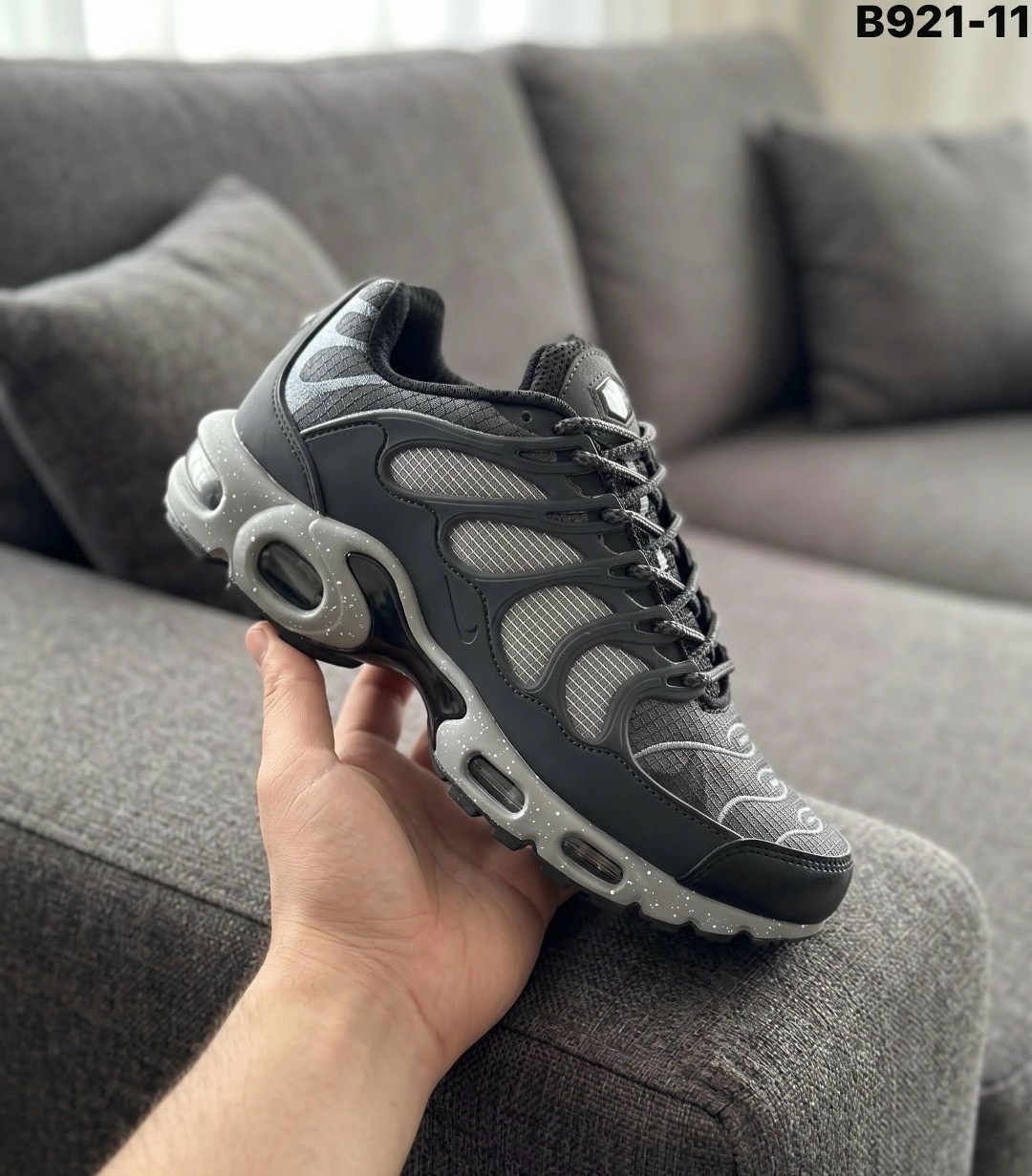 кроссовки nike air max plus tn,nike air max plus tn,nike air max plus,кроссовки легкие мужские nike air max tn plus,кроссовки