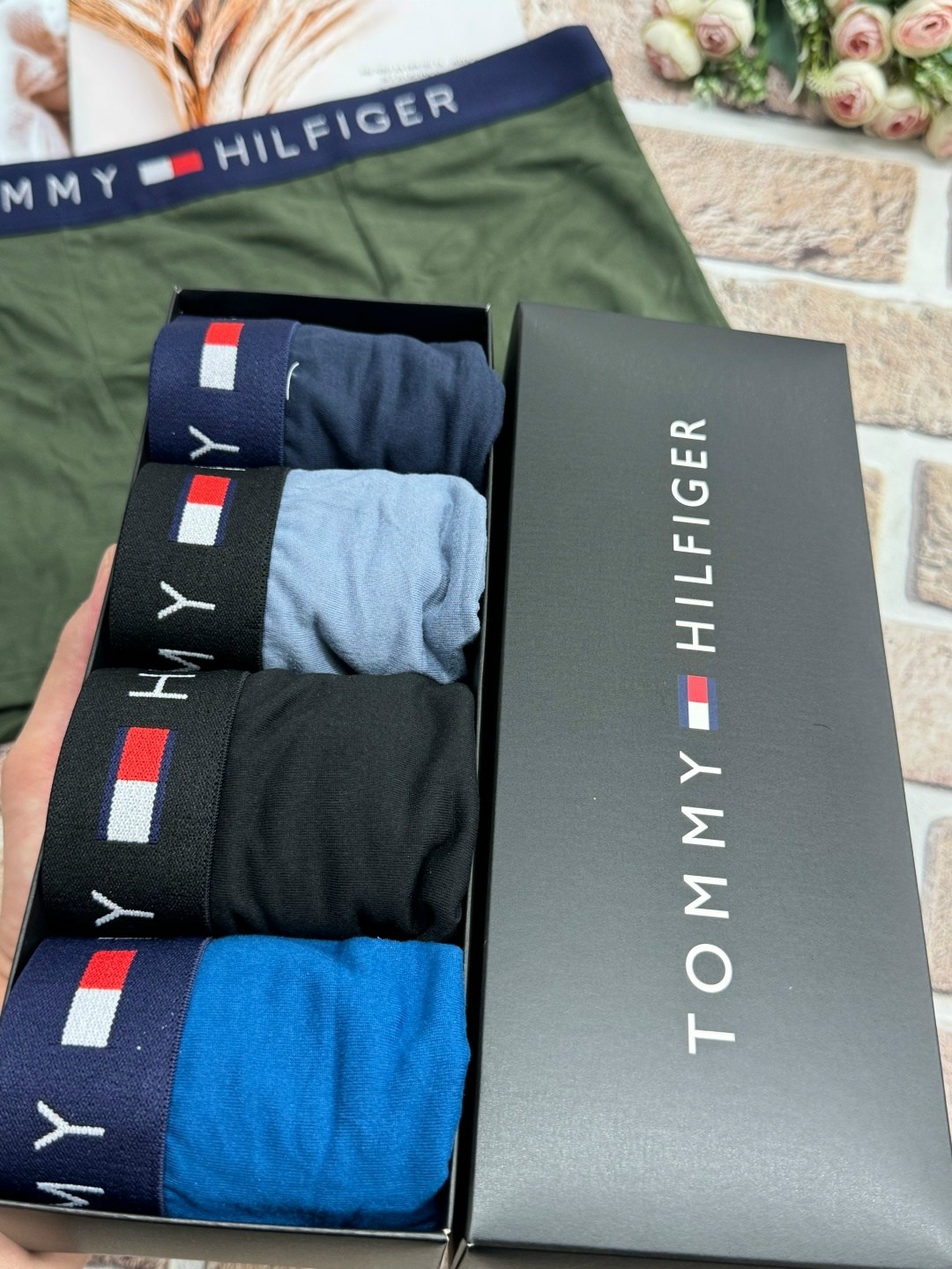 комплект трусов мужских,мужской набор трусов,tommy hilfiger трусы мужские,трусы мужские,мужские трусы томми хилфигер набор 5 шт