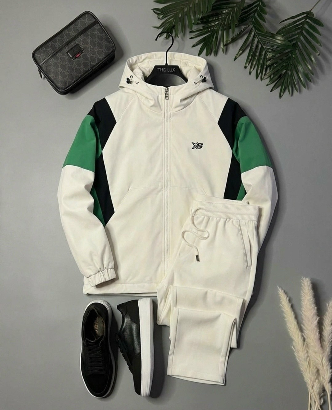 повседневная куртка,куртка модная,спортивная куртка,куртка,ветровка reebok myt woven jacket