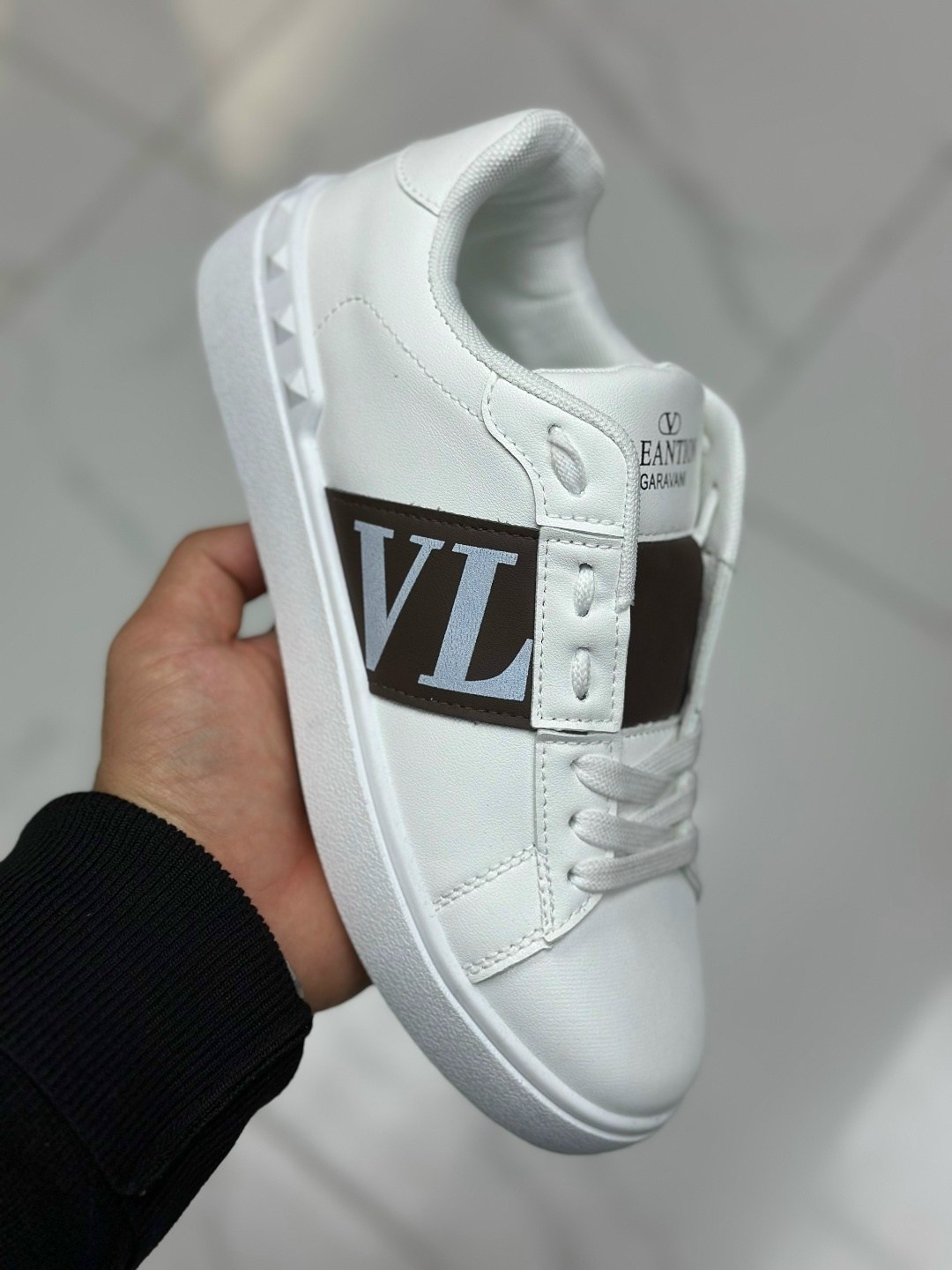 ,valentino кроссовки,кеды valentino,обуви,валентино