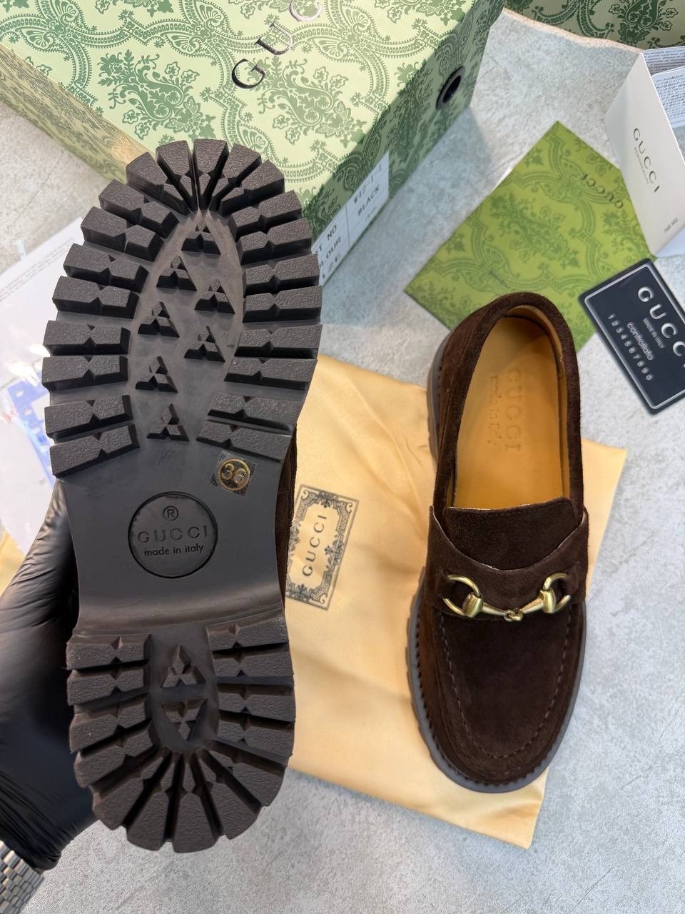 ,ботинки gucci,лоферы gucci,женские замшевые черные ботинки gucci,женские лоферы gucci