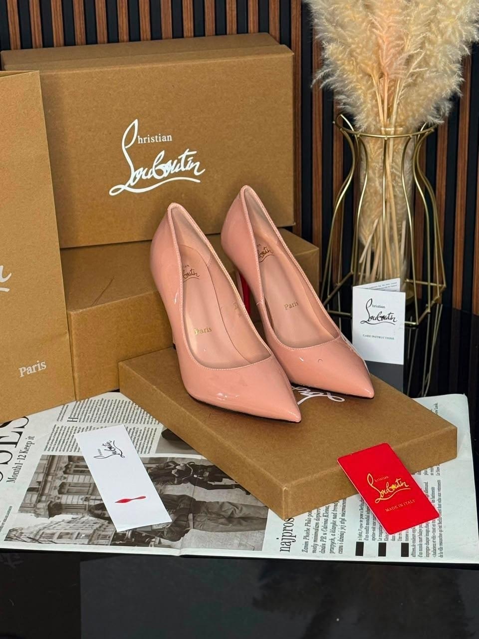 christian louboutin туфли,туфли женские,christian louboutin женские туфли на высоком,,женские туфли лодочки