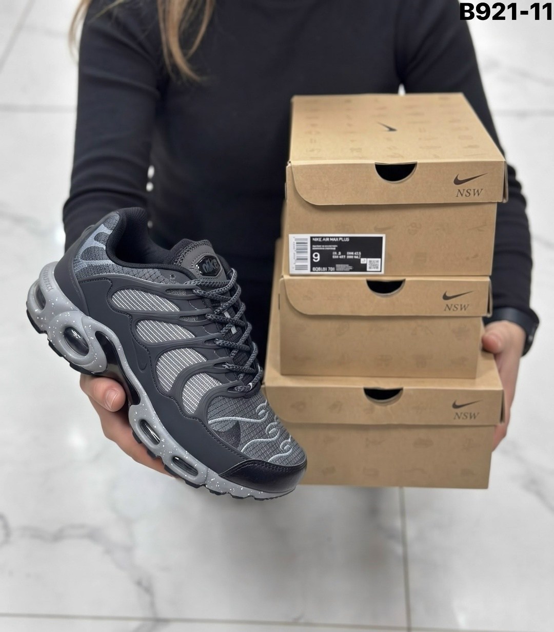 кроссовки nike air max tn plus,nike air max plus tn,nike air max plus,кроссовки,nike air max tn plus grey