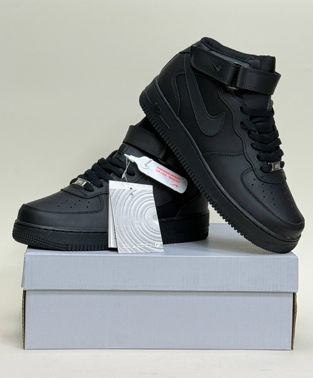 кроссовки nike air force 1 mid "black",nike air force 1 mid "black",зимние кроссовки nike air force 1 mid,nike air force 1 high black,кроссовки nike air force 1 черные высокие