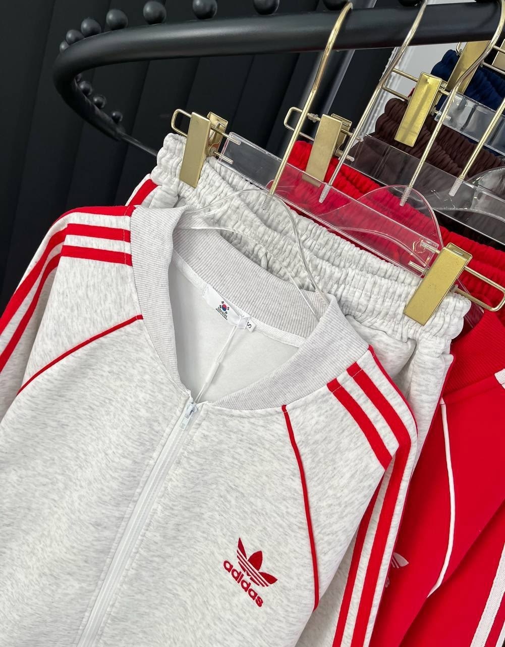 женский спортивный костюм adidas,спортивный костюм адидас красный женский,адидас ориджинал женский костюм адидас,красный женский спортивный костюм adidas,adidas костюм спортивный