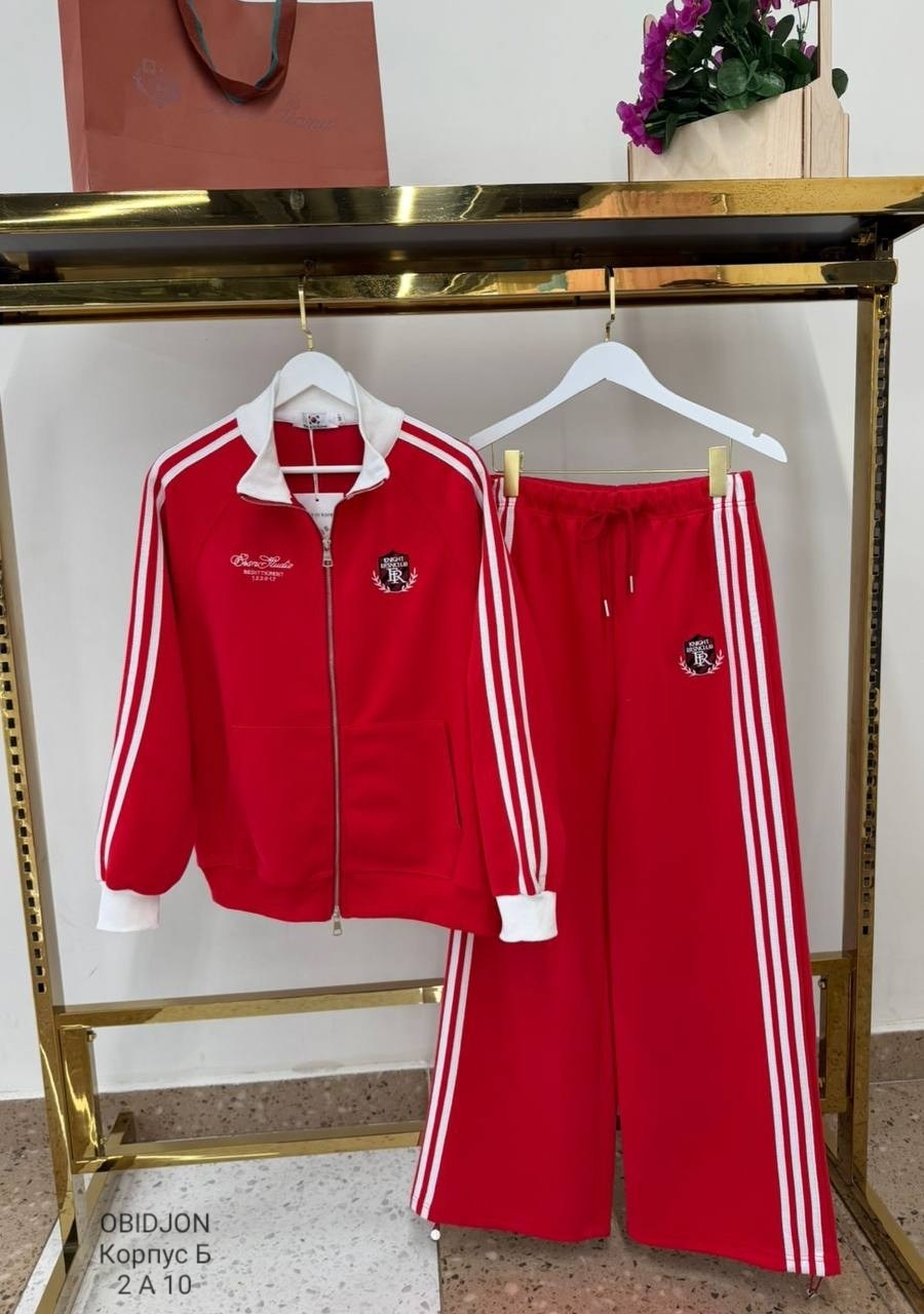 белый спортивный прогулочный костюм гуччи gucci,спортивный костюм gucci,спортивный костюм,спортивный костюм celine,костюм gucci