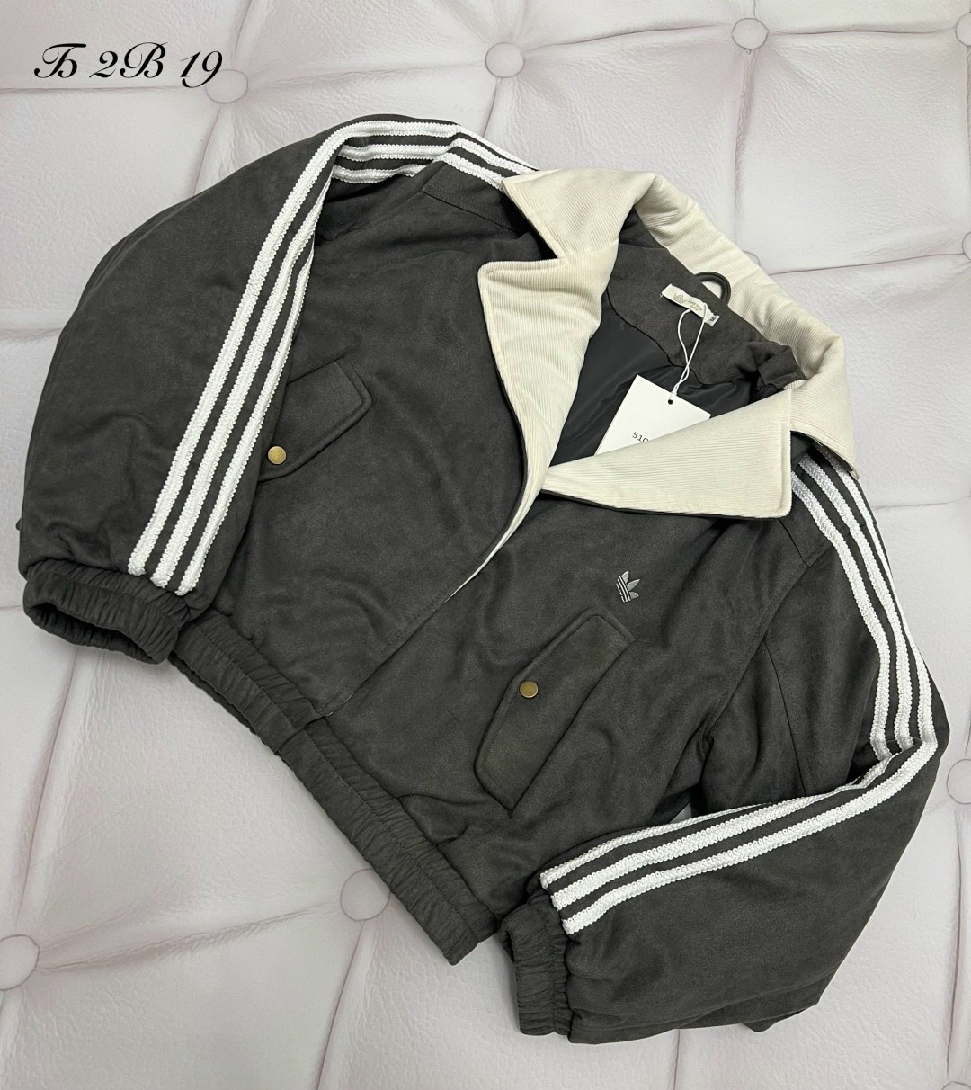 adidas originals puffer jacket women's dark gray,куртка бомбер,куртка бомбер женская,куртка теплая,женская куртка