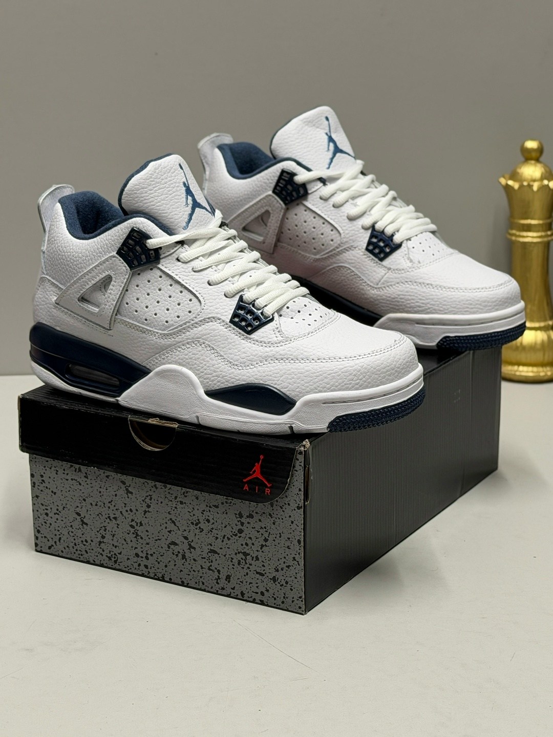 кроссовки nike air jordan 4 retro,кроссовки зимние nike air jordan 4,кроссовки nike air jordan 4,кроссовки мужские nike air jordan 4,