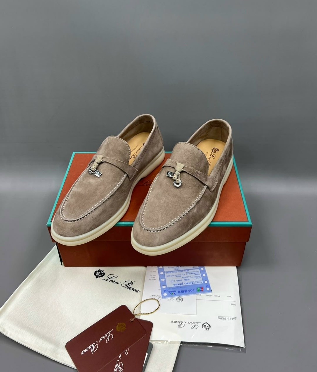 loro piana замшевые лоферы,лоферы loro piana,замшевые женские лоферы loro piana,замшевые женские лоферы loro piana бежевые,лоферы из натуральной замши loro piana