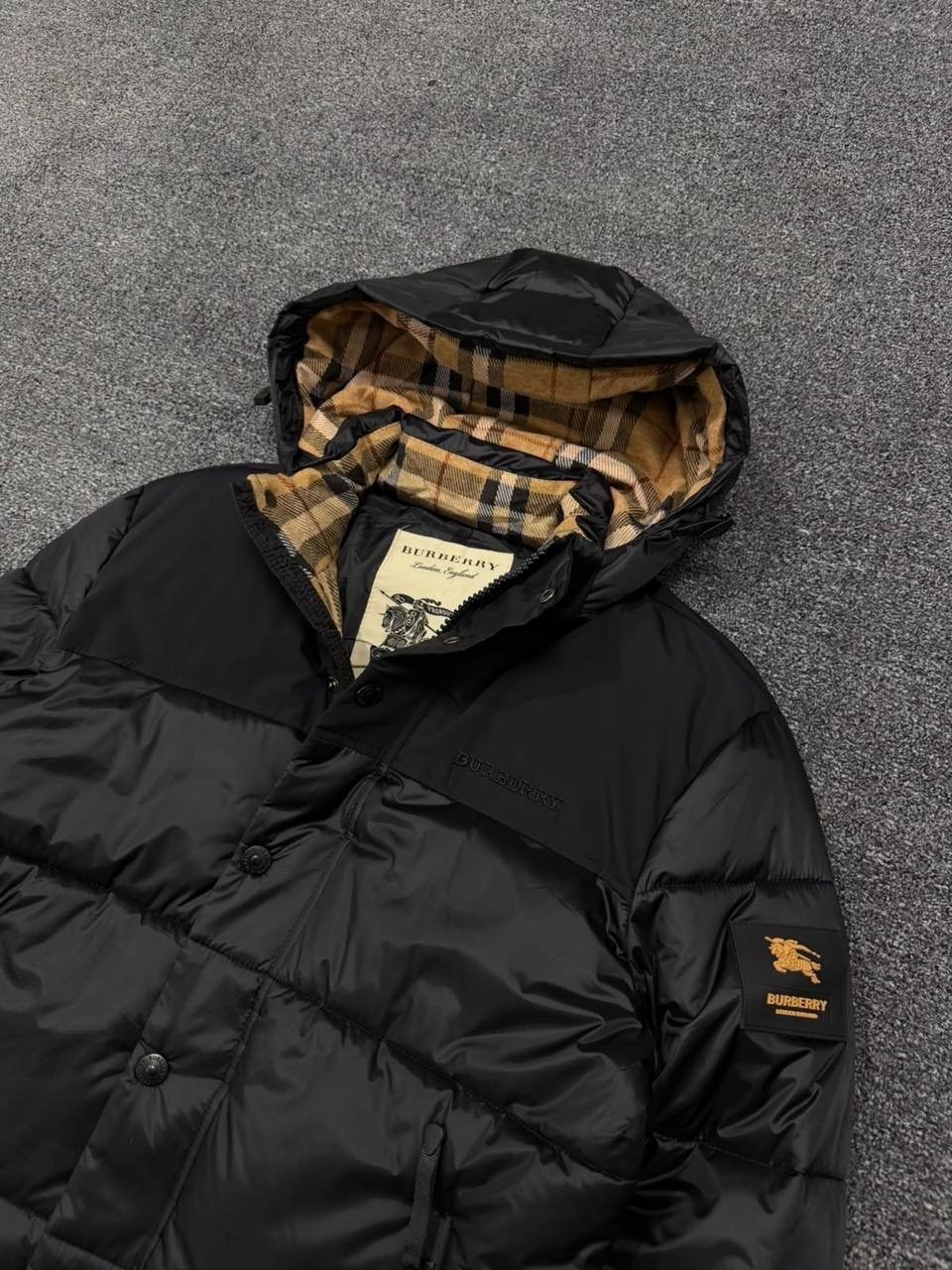 пуховик мужской burberry,пуховик burberry,куртка мужская зимняя burberry,зимняя куртка burberry,куртка burberry